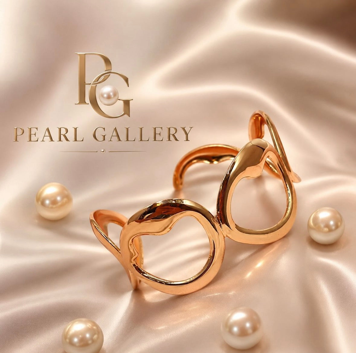 The Signature Flow Pearl Ring